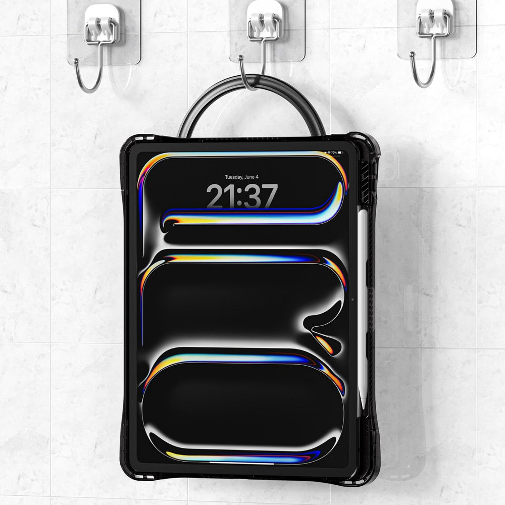 Estuche Transparent B Series Modelo iPad Pro 13 2024 Color Negro con Strap — foto 7