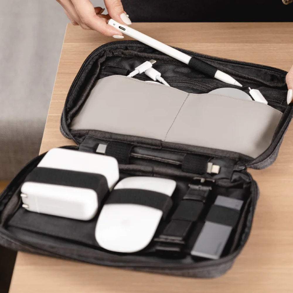Estuche Clásico SwitchEasy Bolsa Urban Organizer Pouch Color Gris — foto 7