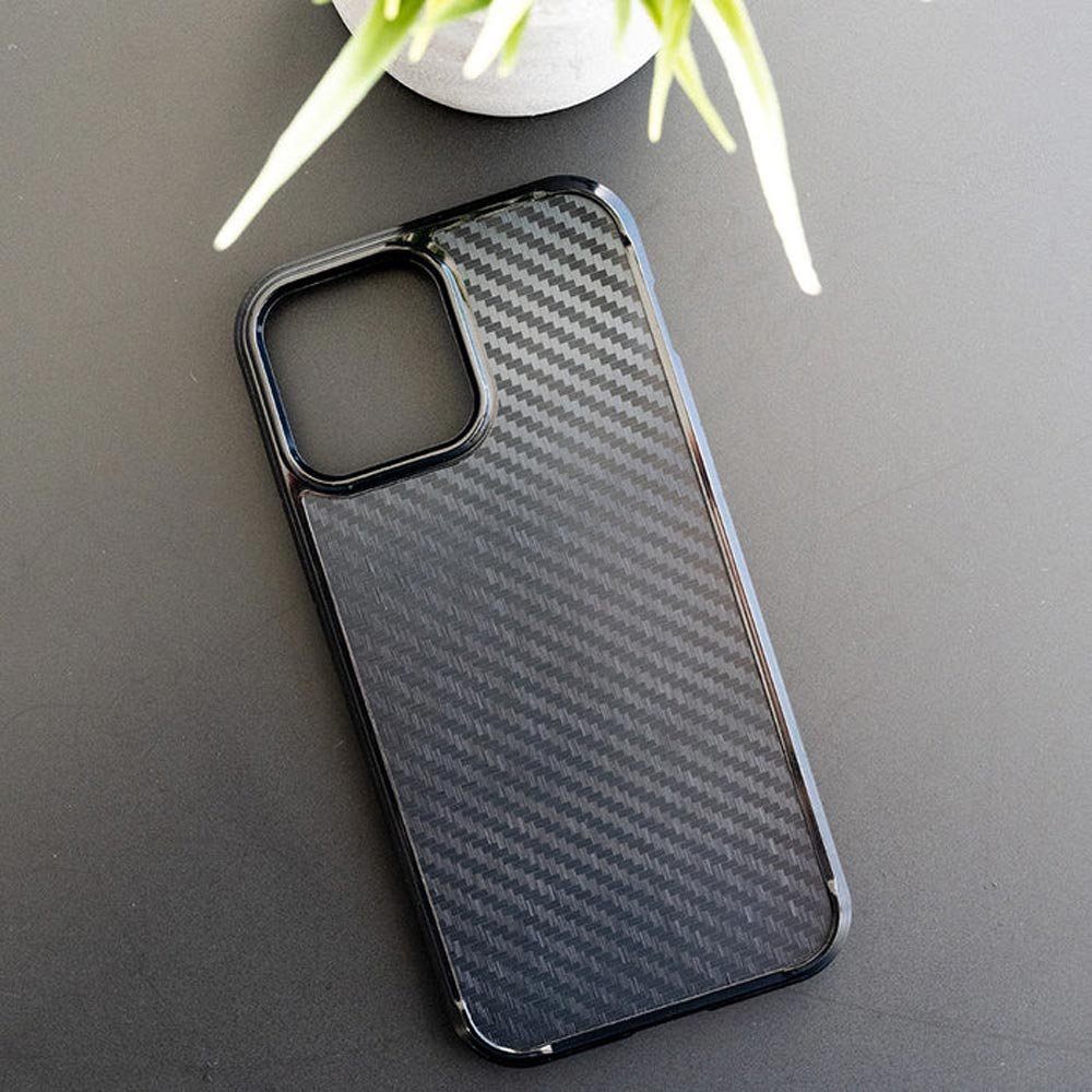 Estuche Spigen Fibra Carbon para iPhone 12 Pro Max